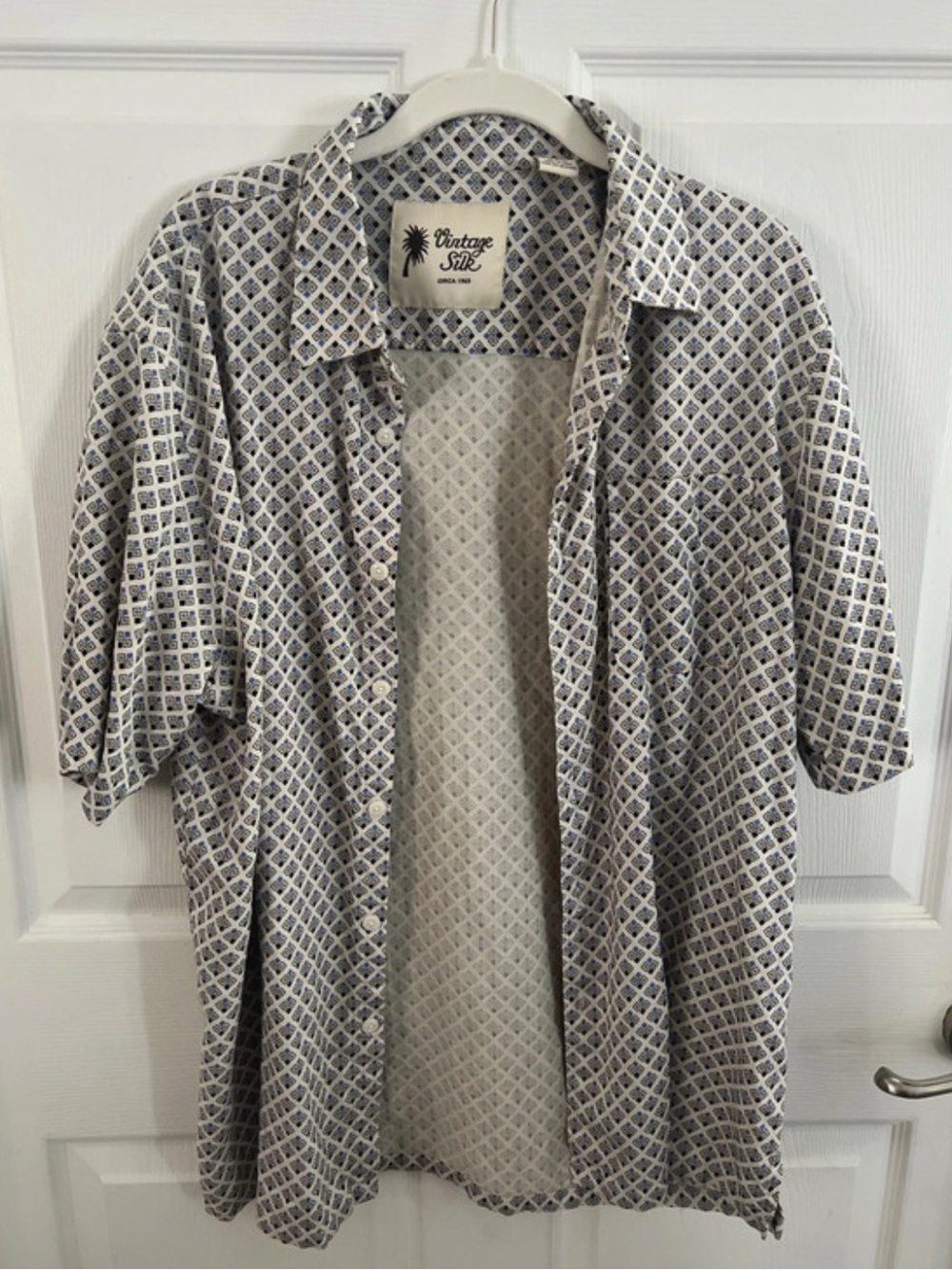 Vintage Silk Short-Sleeve Button-Down Shirt - White & Blue Diamond Print